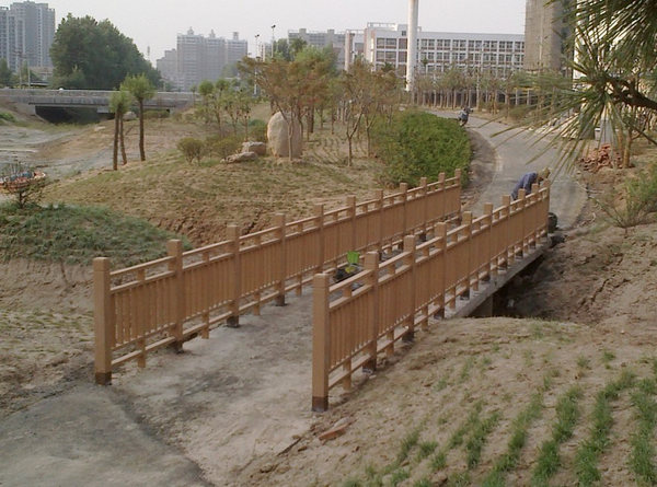 武汉亨达利名表店