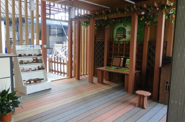 武汉亨达利名表店